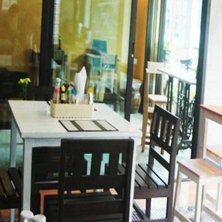 Hotel Anan House Phuket Esterno foto