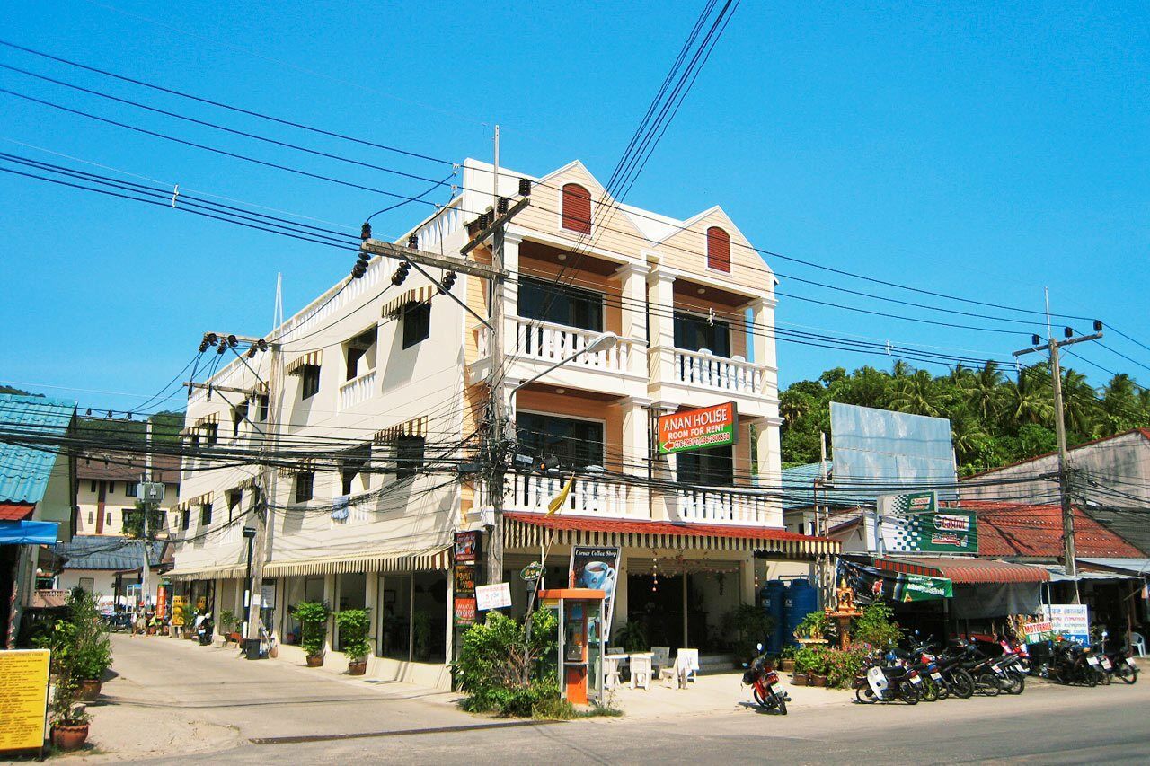 Hotel Anan House Phuket Esterno foto